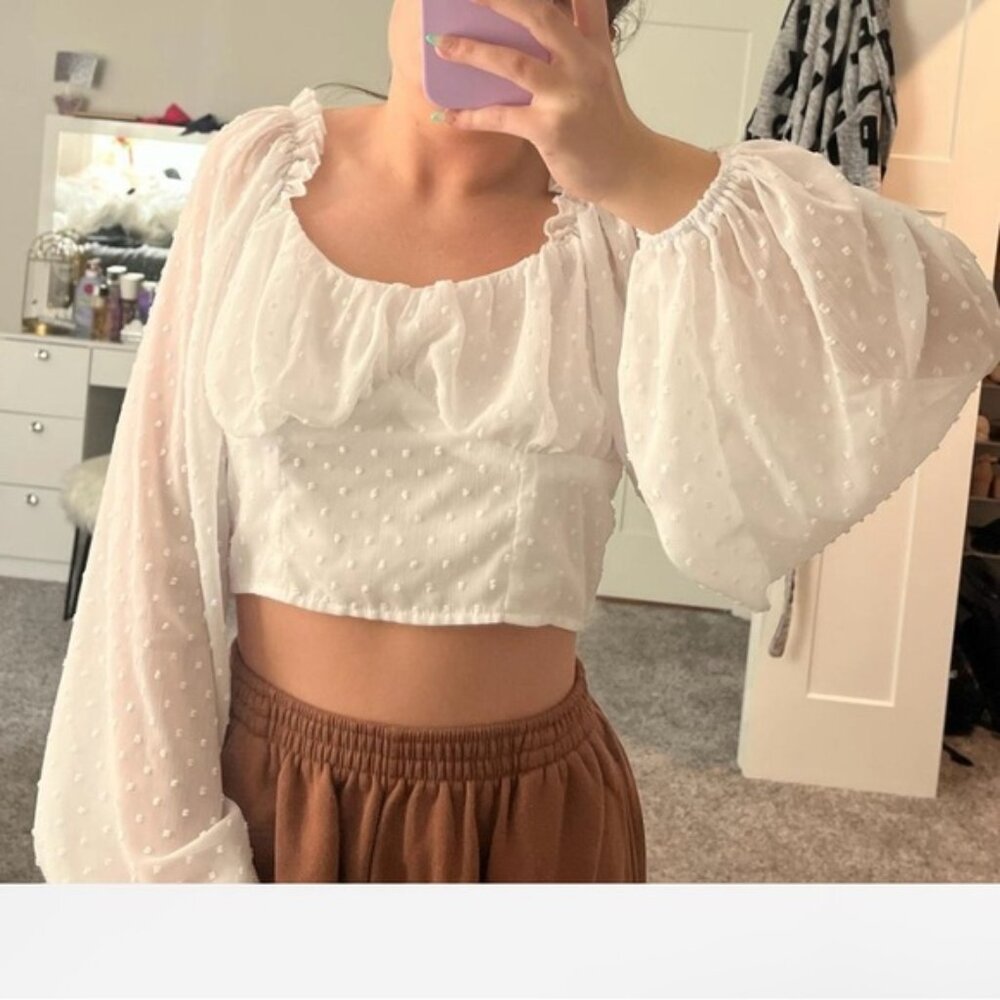 Women's White Puff Sleeve Top